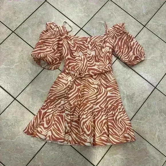 Karina Grimaldi Linen Animal Print Dress Size Medium - Picture 1 of 5